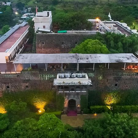 Fort Jadhavgadh -A Gadh Heritage Hotel Sasvad Bagian luar foto