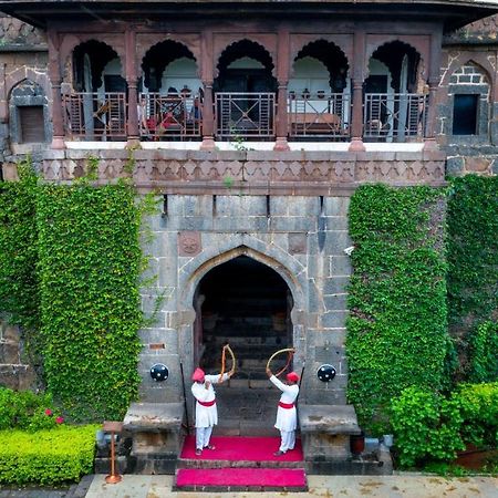 Fort Jadhavgadh -A Gadh Heritage Hotel Sasvad Bagian luar foto