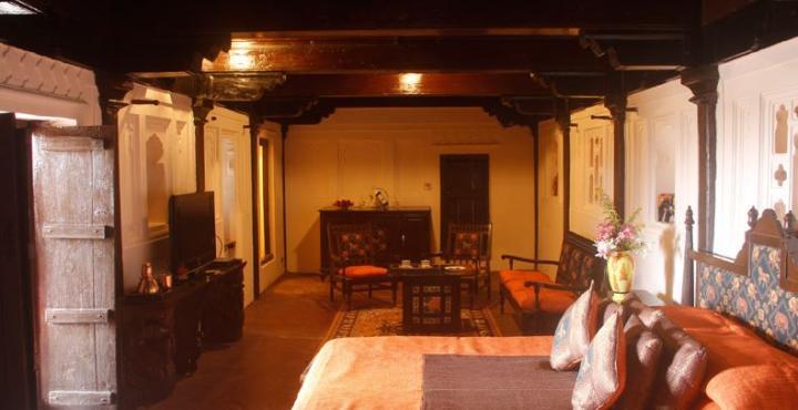 Fort Jadhavgadh -A Gadh Heritage Hotel Sasvad Bagian luar foto